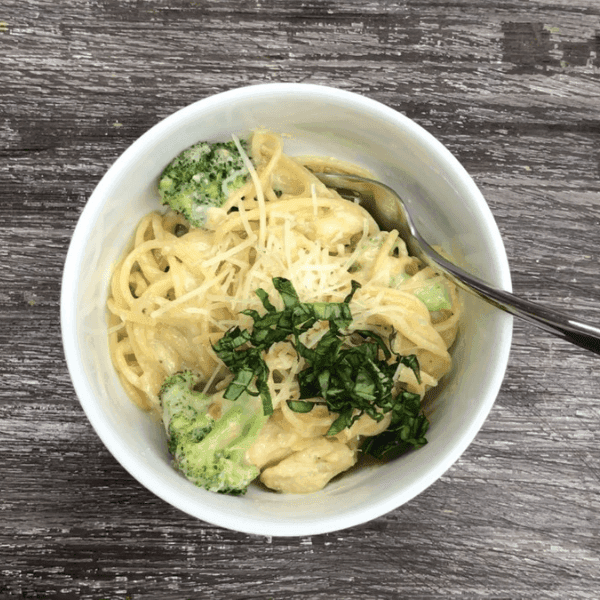Creamy Spaghetti Alfredo with Chicken & Broccoli