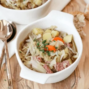slow cooker corned beef and cabbage soup